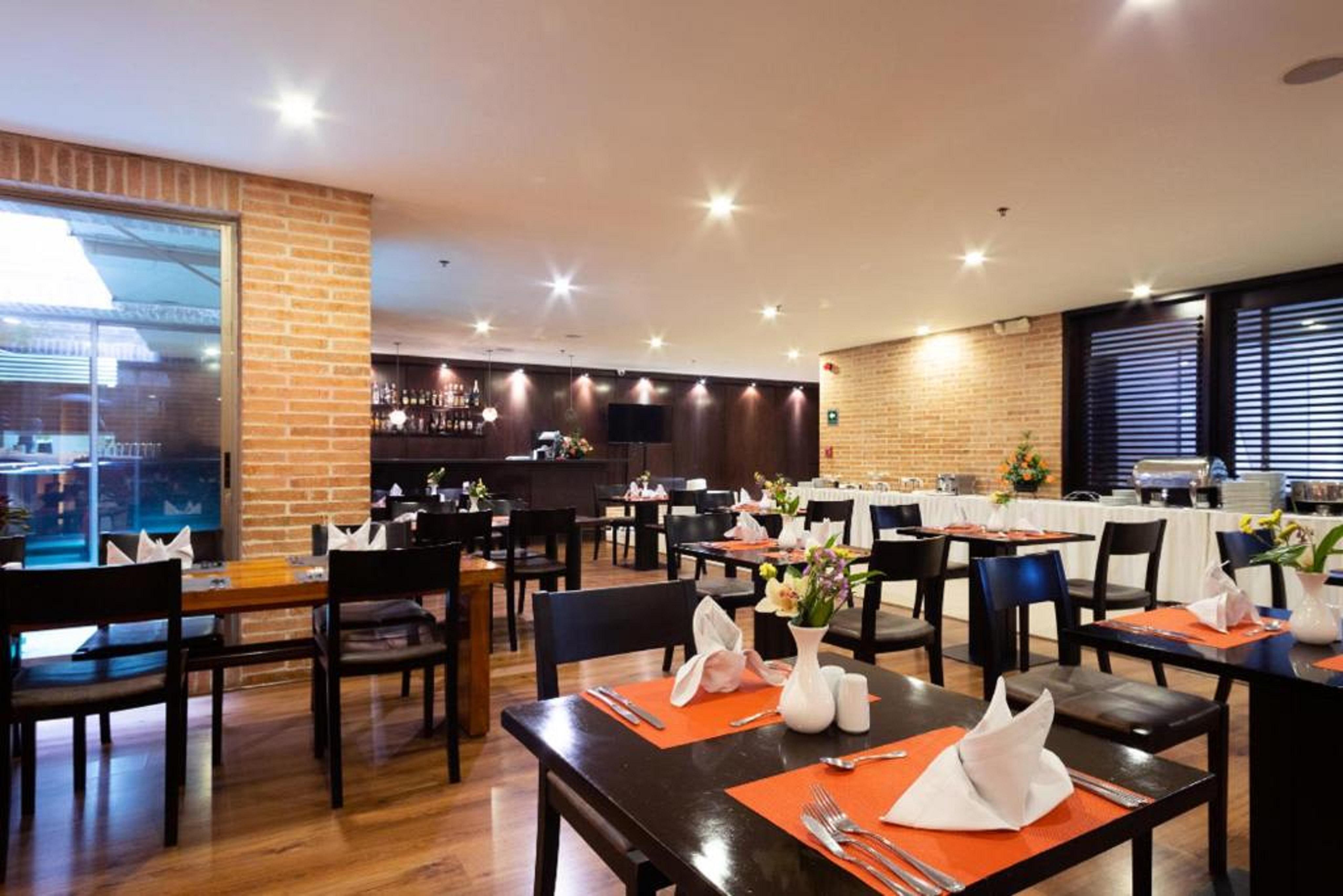 Hotel Madisson Inn Luxury By Geh Suites ボゴタ エクステリア 写真