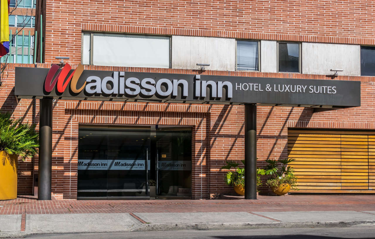 Hotel Madisson Inn Luxury By Geh Suites ボゴタ エクステリア 写真